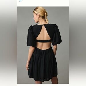NWT Moon River open back puff sleeve dress